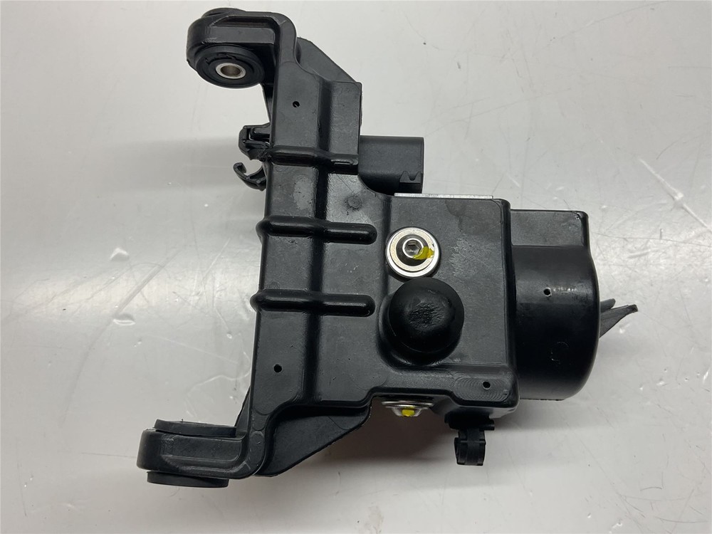2024 Aprilia RS660 ABS Pump - 2D000540