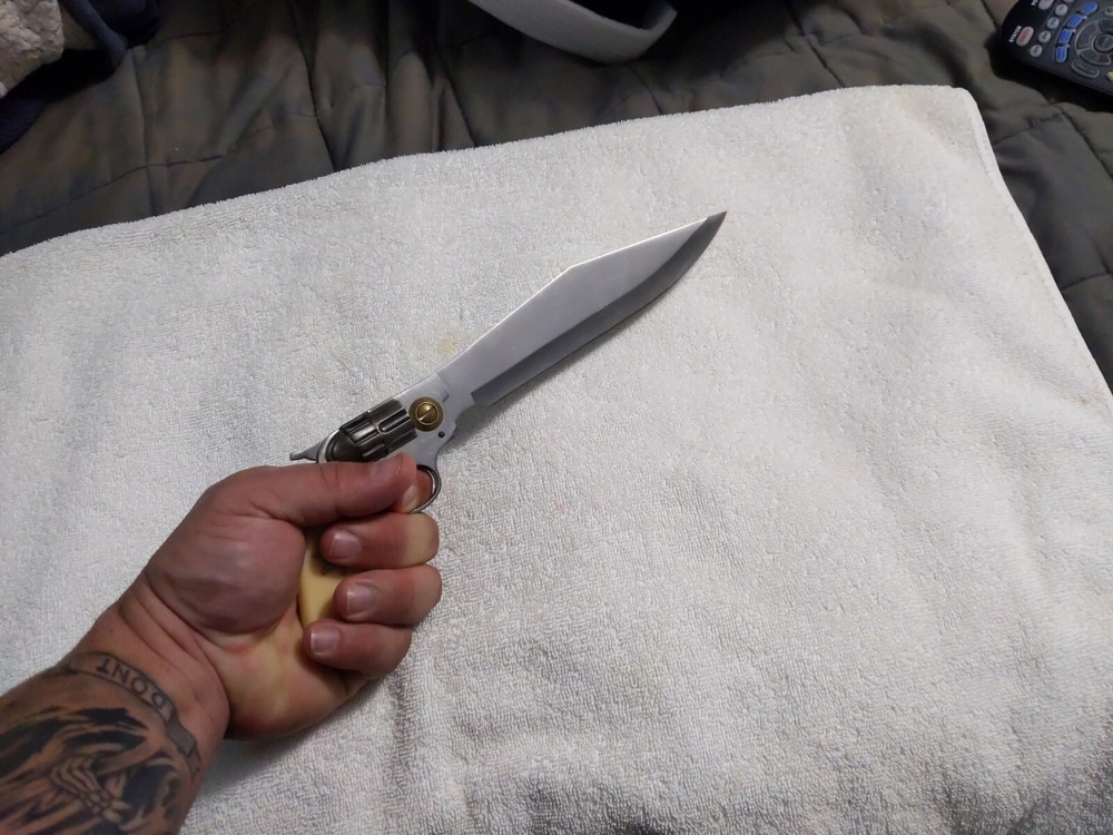 VINTAGE SHERIFF BOWIE KNIFE
