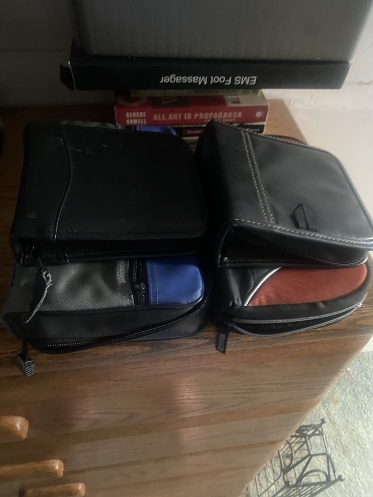 4 case logic dvd cd binders