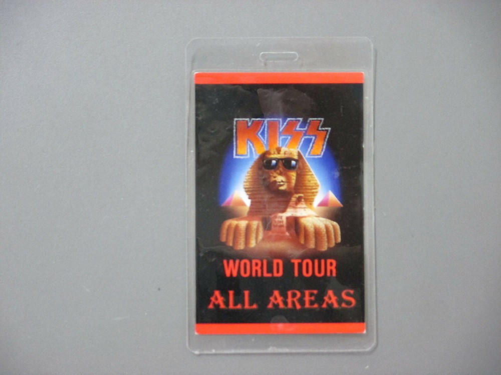 Kiss backstage pass Laminated AUTHENTIC World Tour All Areas !!!!!