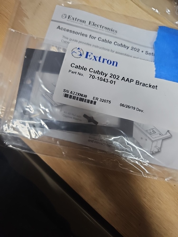 Extron 70-1043-01 Cable Cubby 202 AAP Bracket #297