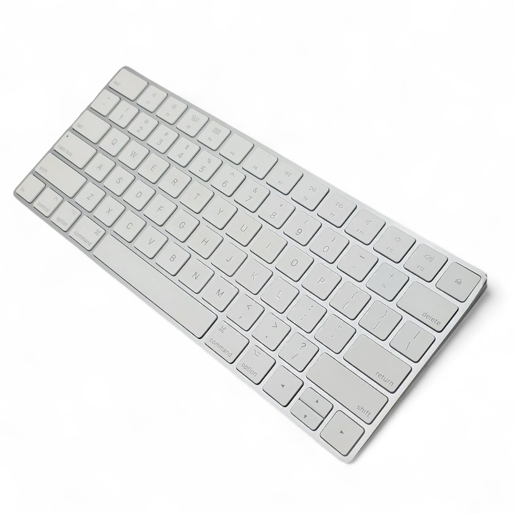 Apple Magic Keyboard A1644 + Mouse 2 A1657 Mint Condition+ USBC Lightning Cable