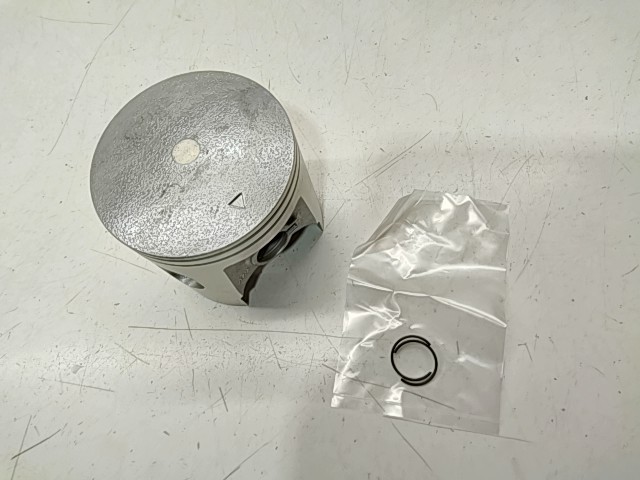 Piston - 2000 Polaris NOS