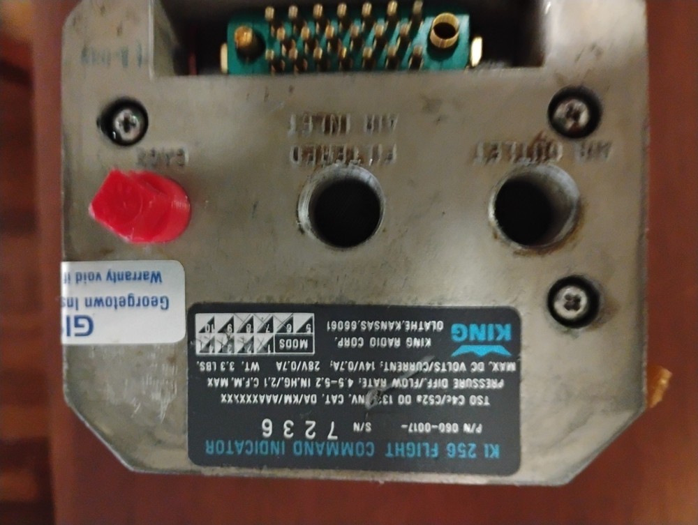 Bendix/King KI 256 Flight Command Indicator P/N 060-0017-00 as removed