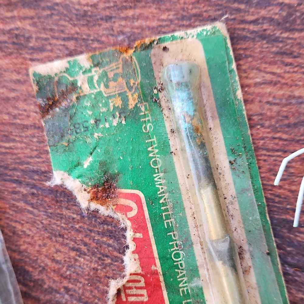 Coleman String-Tie Mantles #21 Sock Style & Propane Lantern Generator