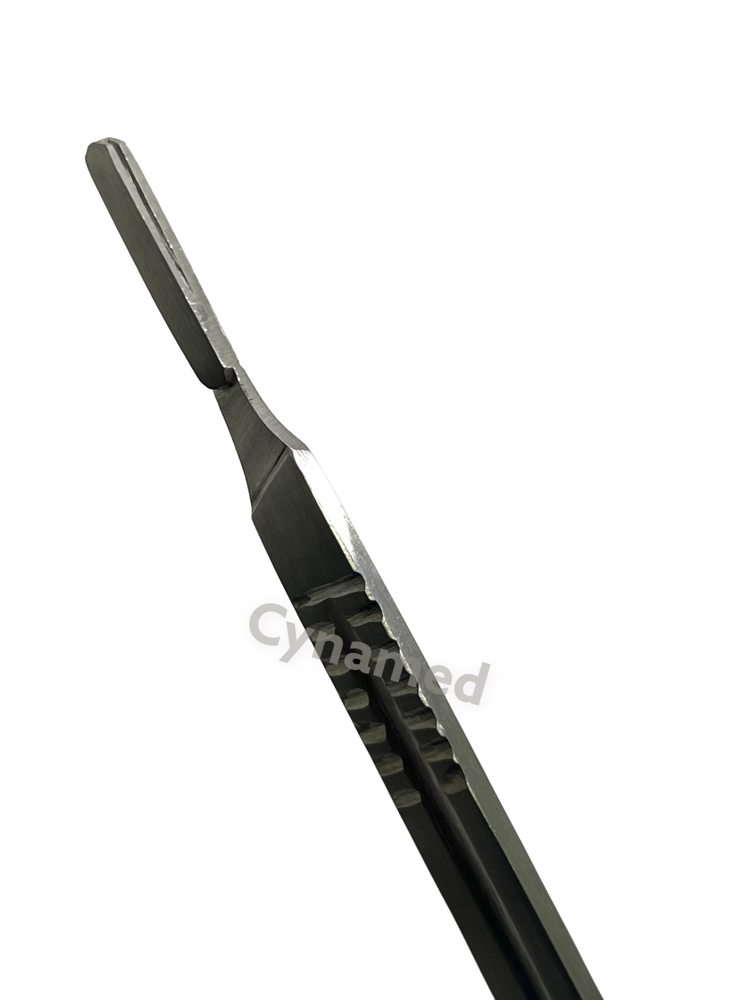 Scalpel Handle #4with Measuring Scale Feature - Suitable for #20+ Blades