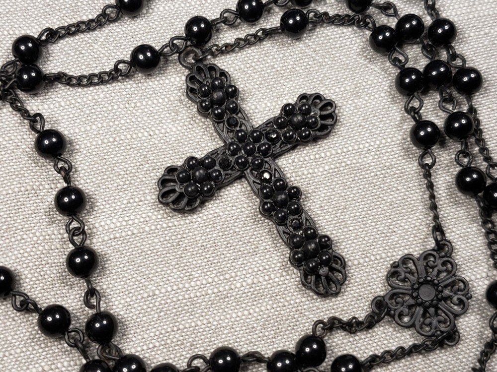 Beautiful Rosary Style Necklace Black Beads Religious Christian C21