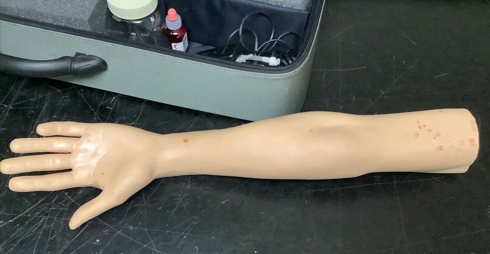 BT Inc IV Trainer | Model BT-CSIV