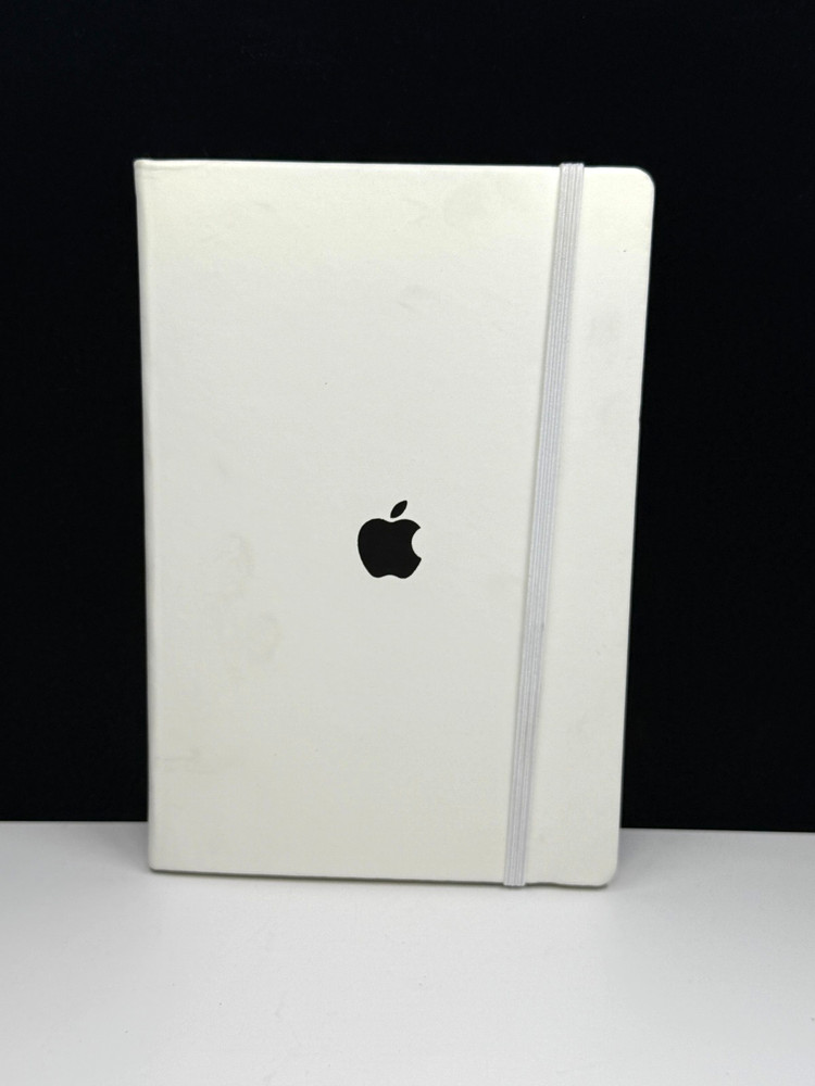 Apple White Notebook -New *Check Description *RARE