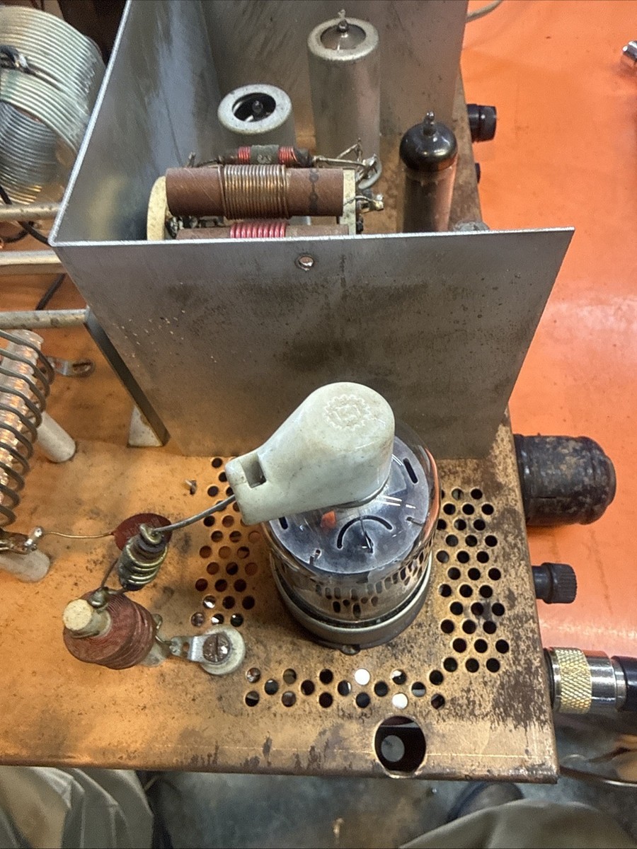 EICO CW AMATEUR TRANSMITTER MODEL 720 Ham Radio Works On 40 Low Output