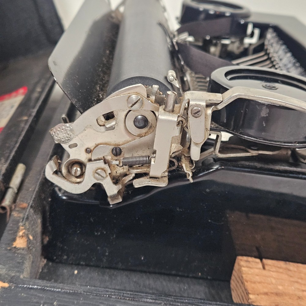 1930s Corona Junior Model S Great Depression Typewriter With Case