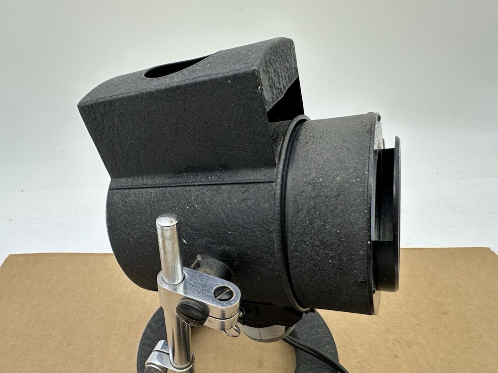 MICROSCOPE ILLUMINATOR Antique Spotlight Model 370 American Optical Co.