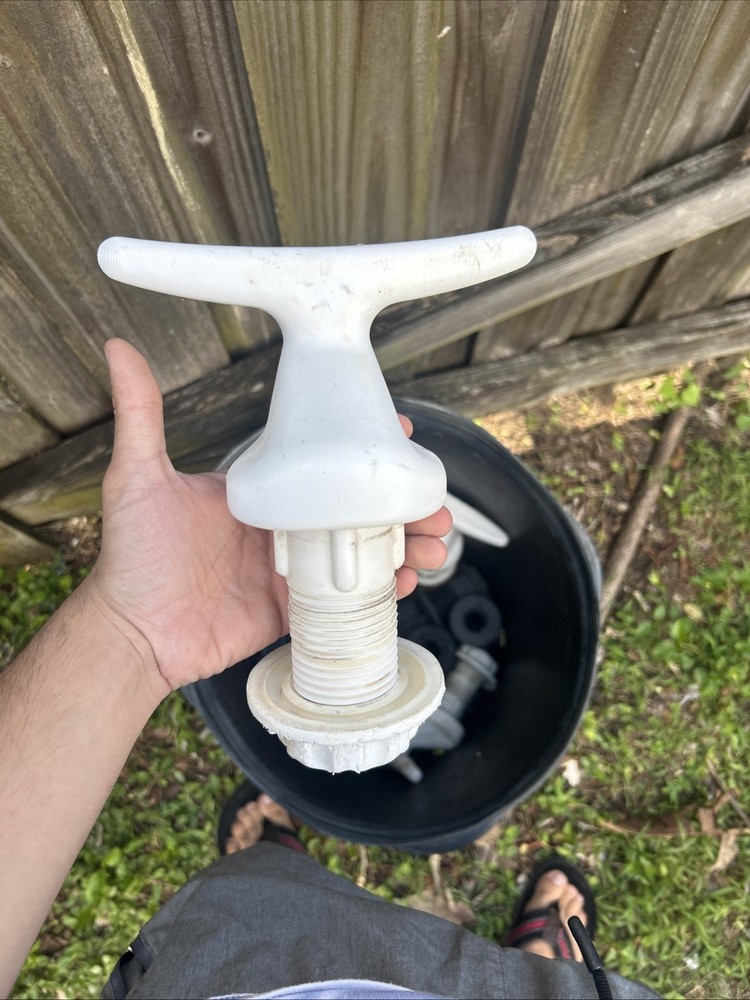Jet Dock Cleat