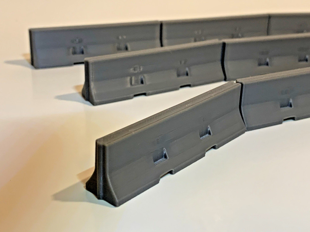 HO Scale Jersey Barrier Set (30) – Highway & Construction Model Scenery