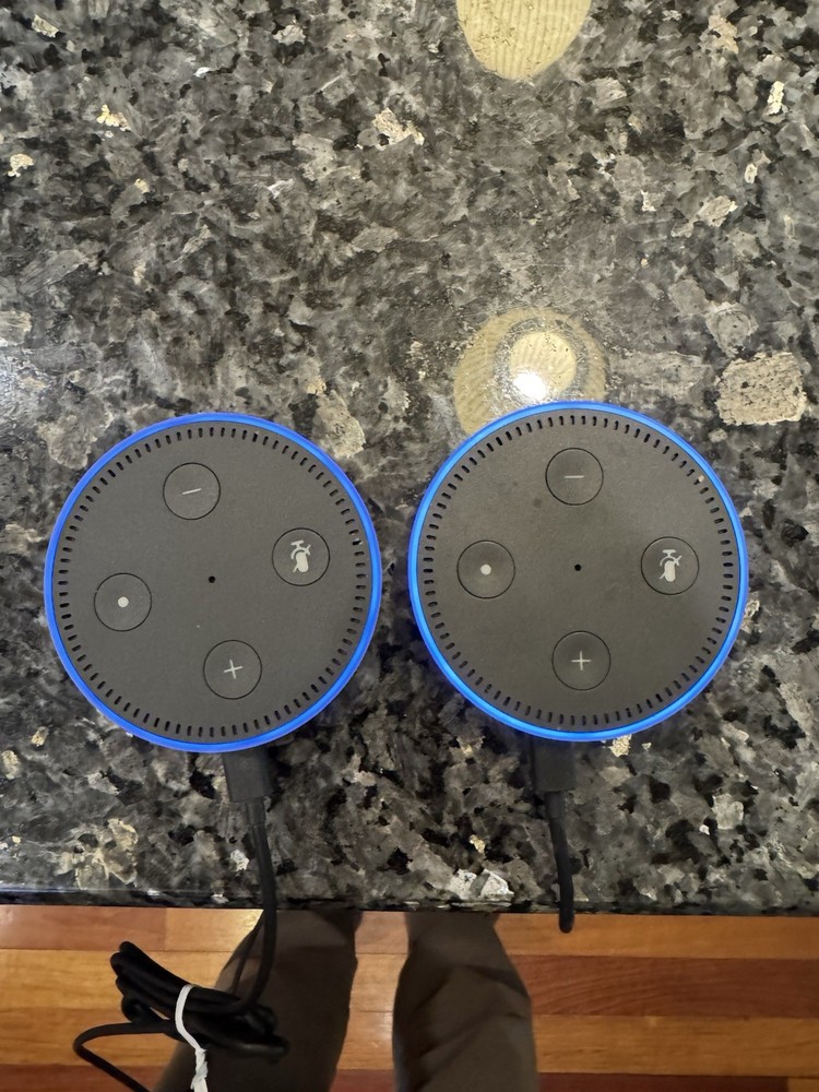 Amazon Alexa Echo Dots (2nd Generation) Smart Assistant - White X 3