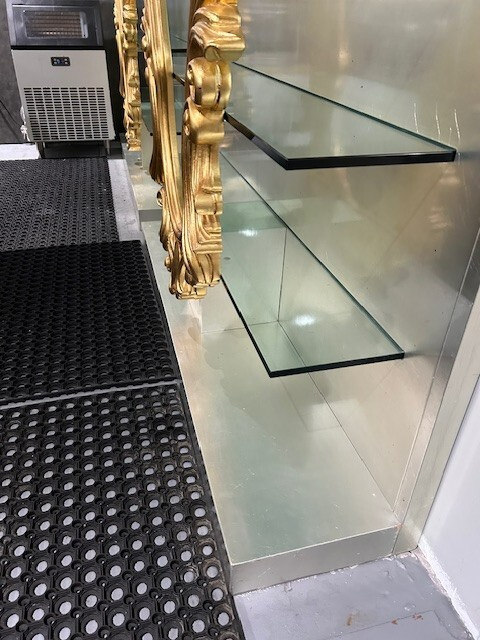 exceptional Bar shelf - high end quality with heavy baseboard