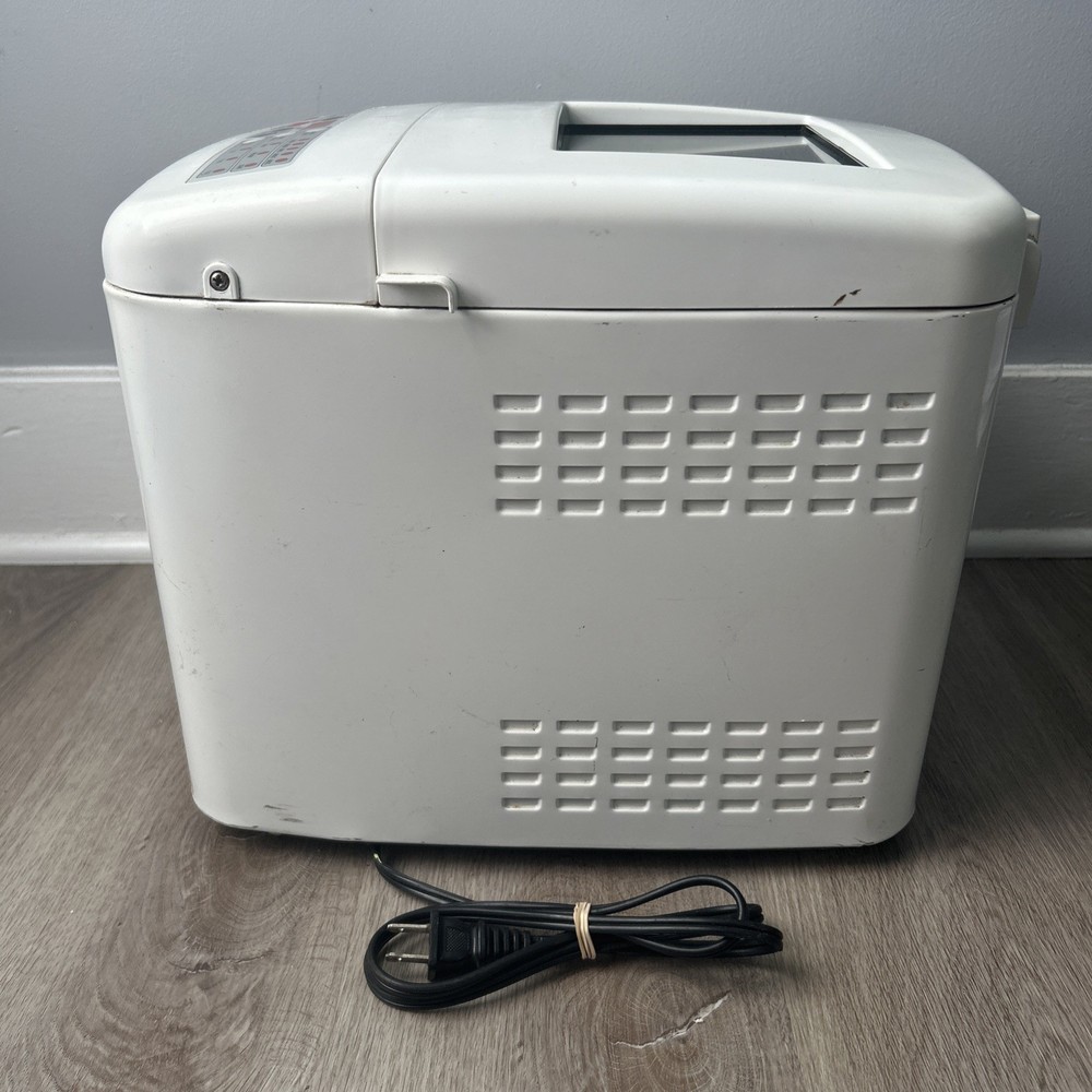 Welbilt The Bread Machine Maker ABM600 White 2lb Loaf Automatic Tested Working