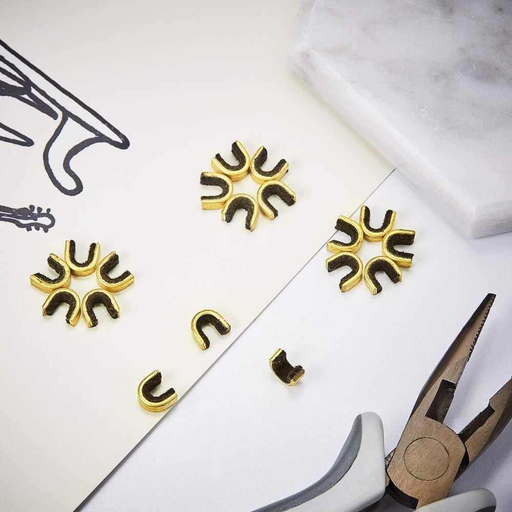 40 Pieces Nock Points Archery String Nocking Points Bow String Buckle Clip for