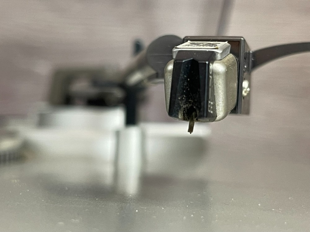 Technics direct drive auto-return turntable quartz SL-QD2