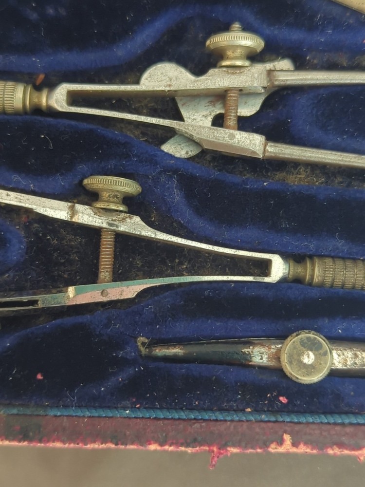 Victorian Draughtmans Set