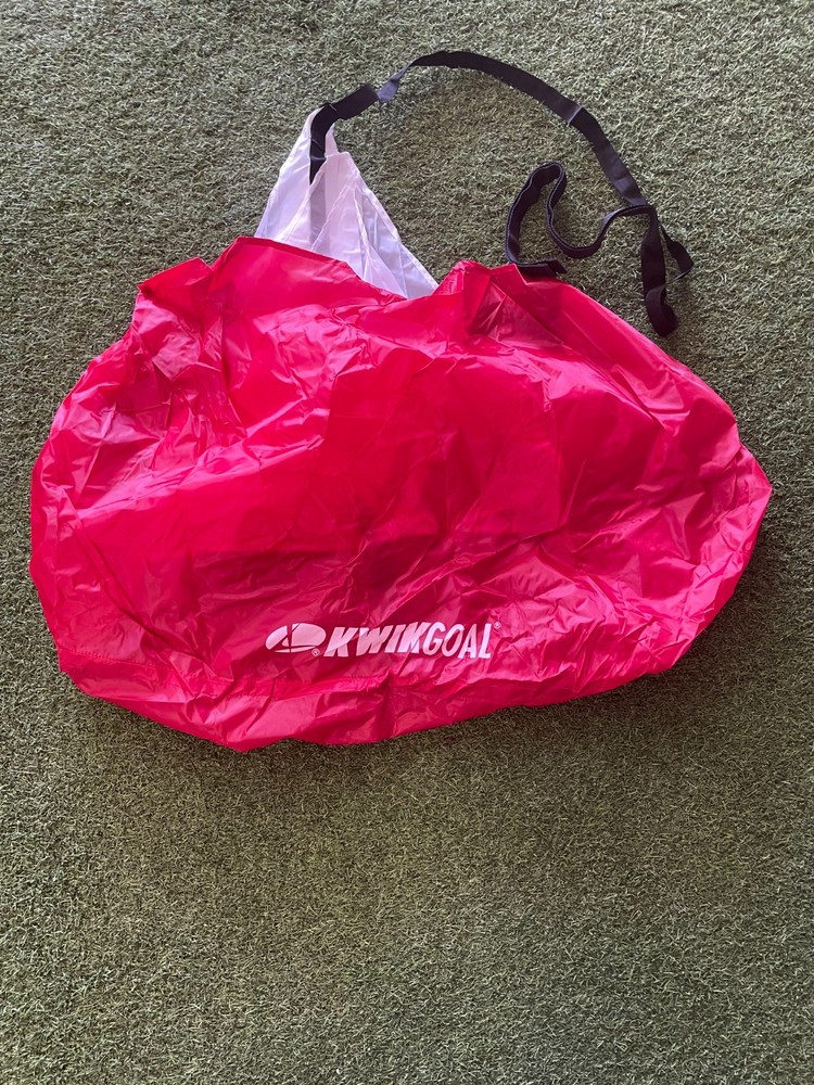 KwikGoal Training Resisstance Chute - Red