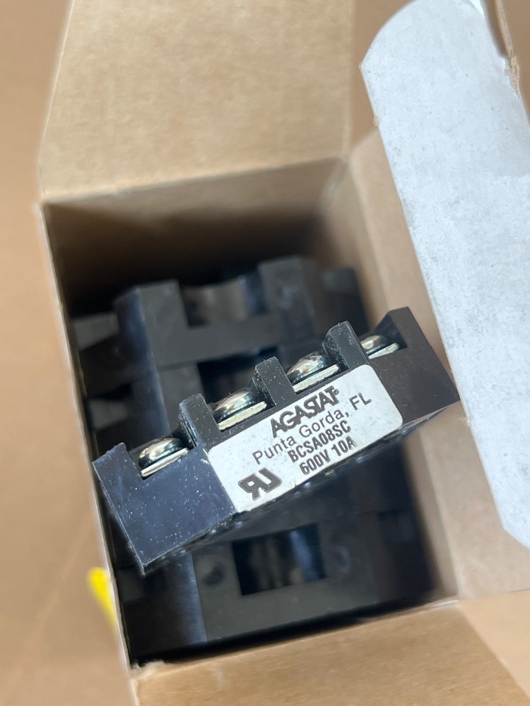 (One Box = 10 Pcs) AGASTAT BCSA08SC RELAY SOCKET UNMP