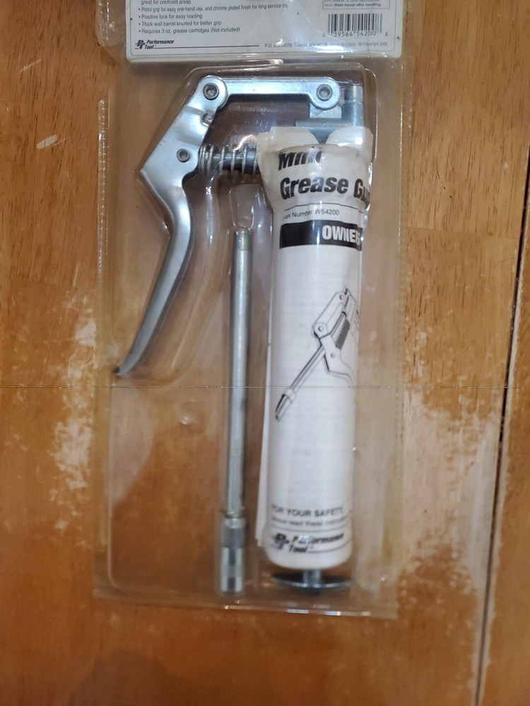 Performance Tool PT Mini Grease Gun W54200