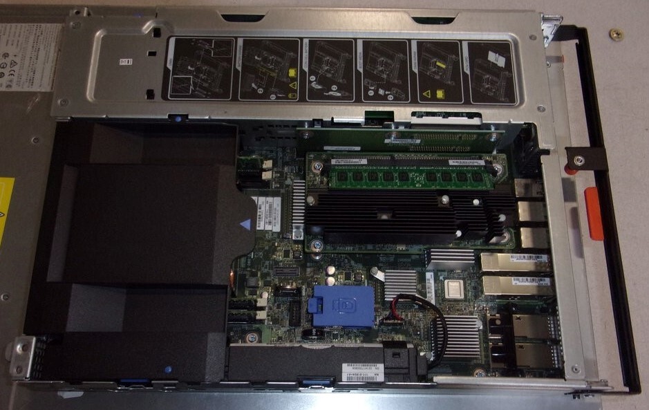 NetApp NAF-1301 FAS8020 SAN Disk Array SEE NOTES