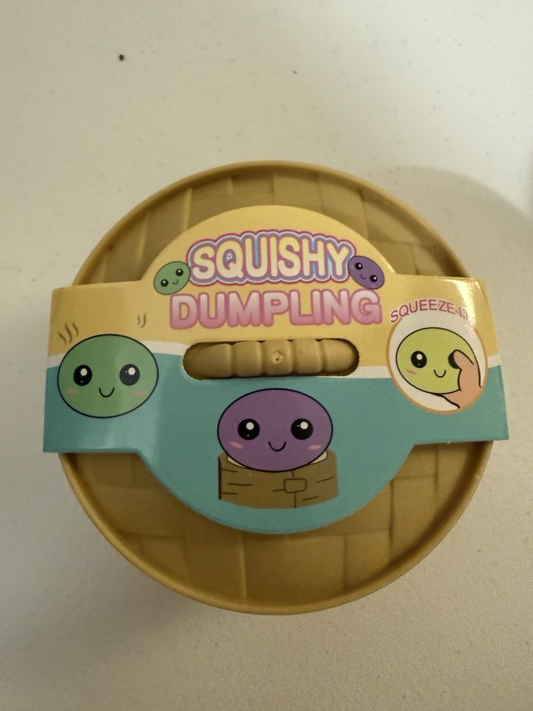 (UNBRANDED)dumpling squishy Random Color