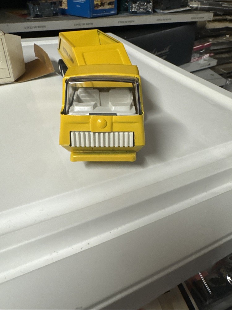 Tiny Tonka Bottom Dump Truck #655 With Box