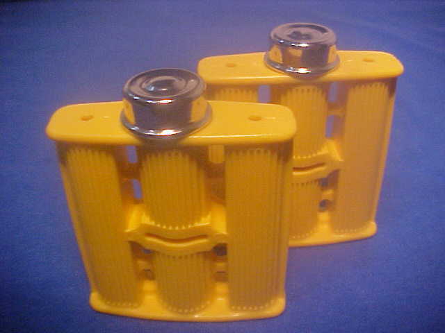 Vintage 7/16" Tricycle Pedals with caps, Elgin Colson Murray Huffy Amf Ross nos