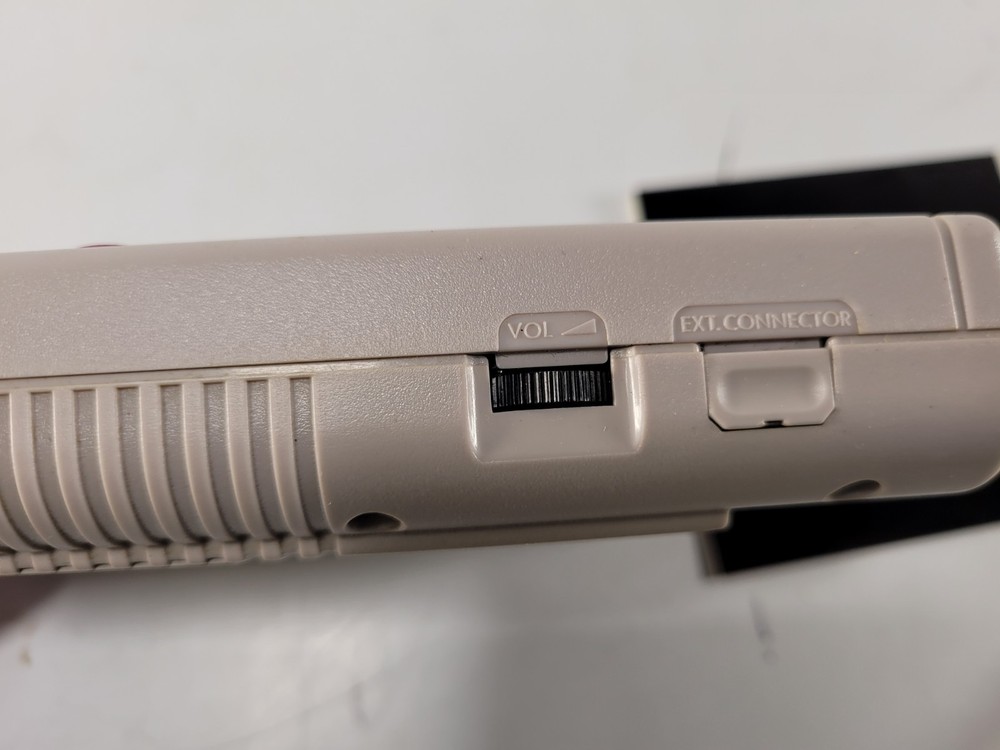 Nintendo Game Boy Game Console DMG-01 Gray - Bad Screen