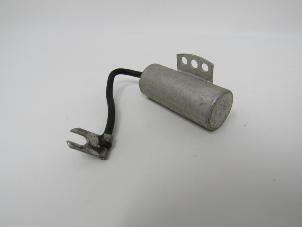 Echlin Ignition Condenser AL64