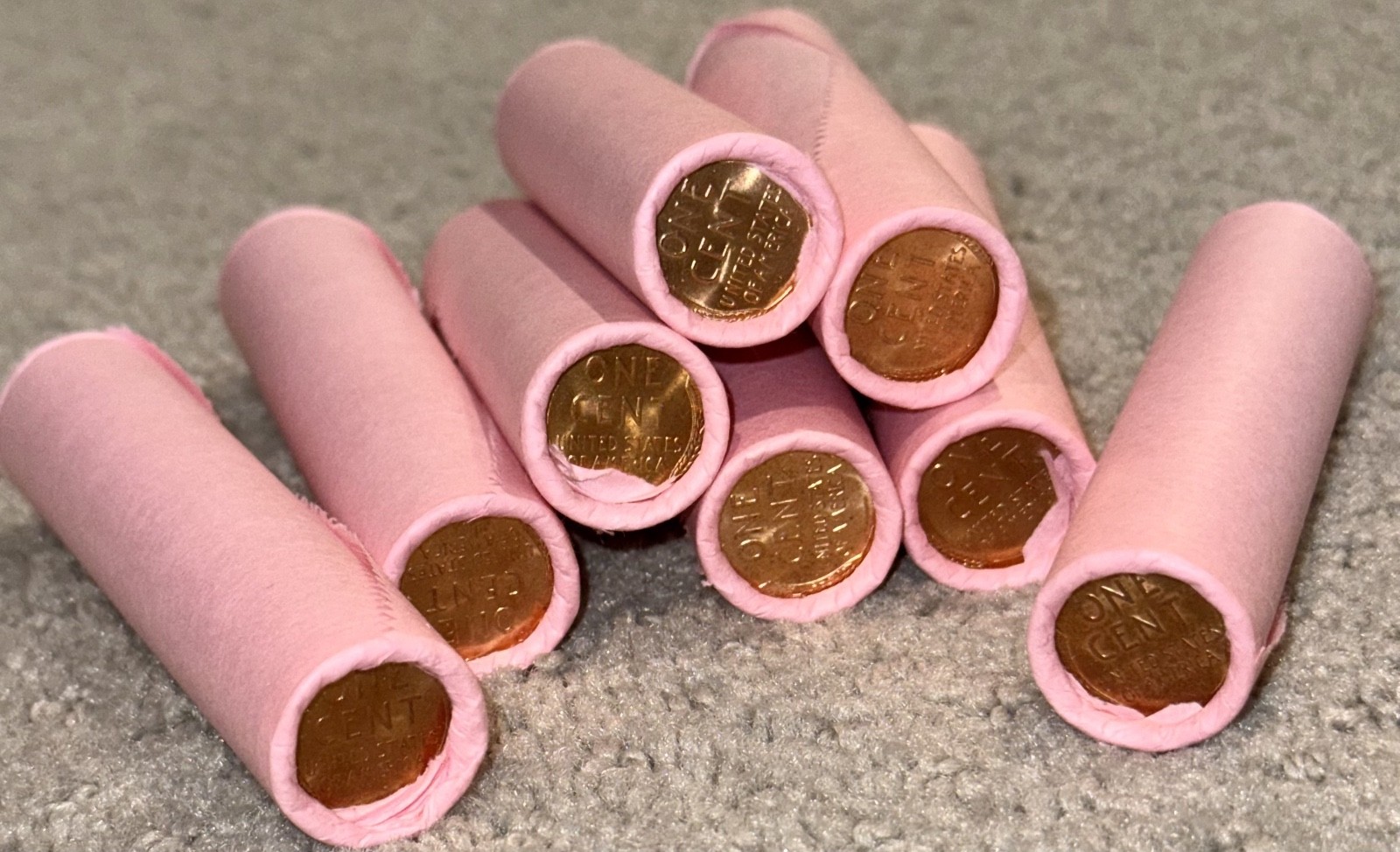 Pink wheat penny BU on end of unsearched circulated cents mixed dates mint marks