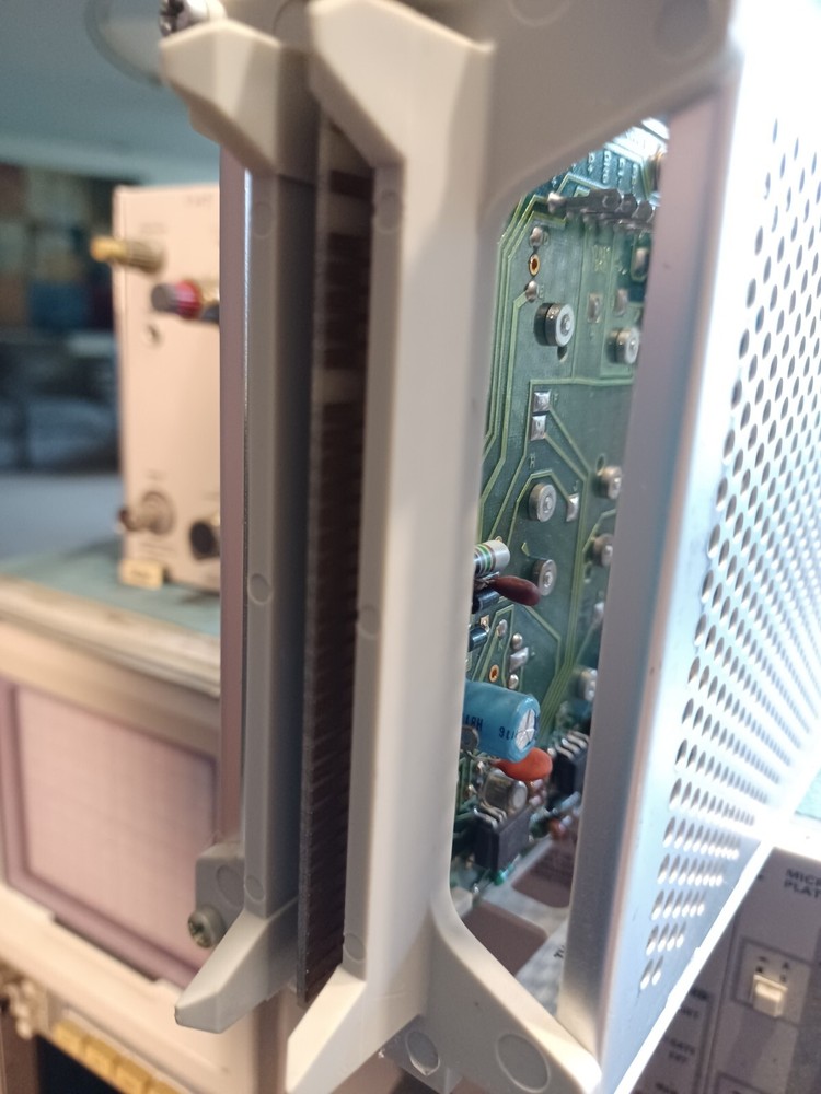 TEKTRONIX 7A29 1GHz Amplifier Vertical Plugin / Module