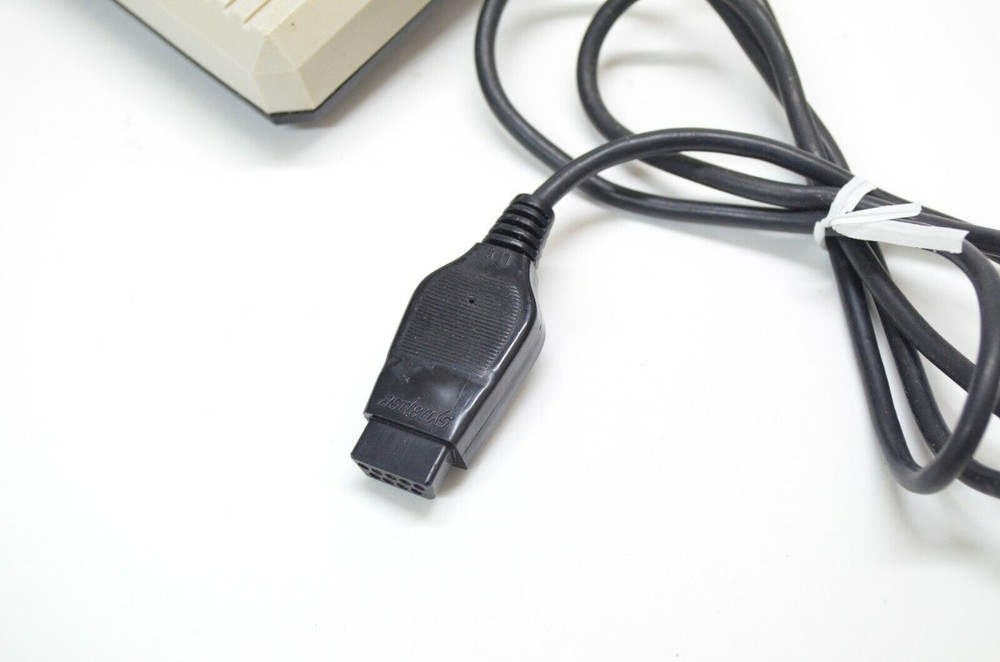 1984 Commodore Relax Stress Reduction System Atari Apple IBM PC Control Unit