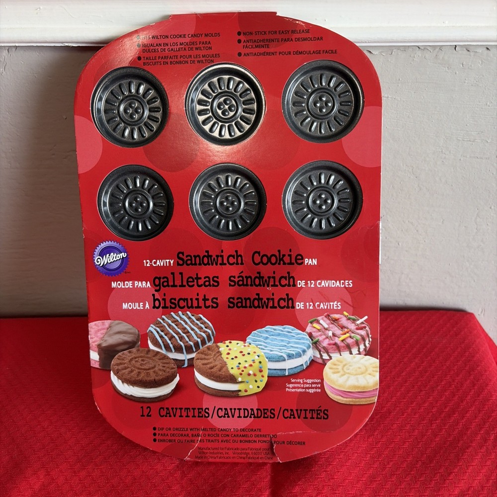 Wilton Sandwiched Cake Pan