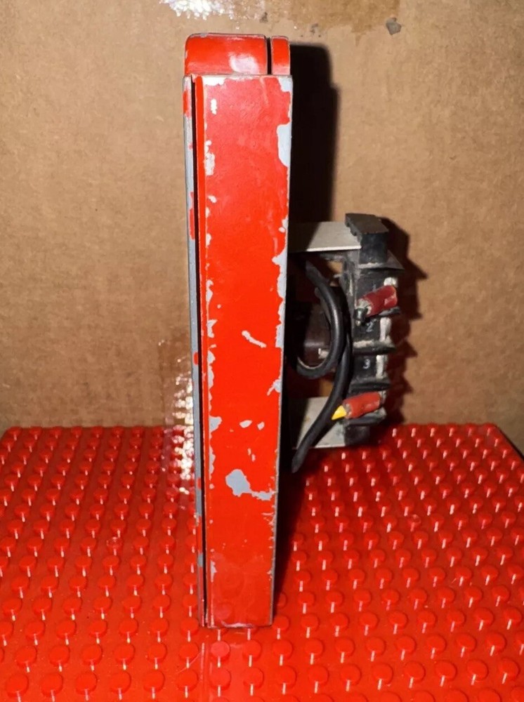 PYROTRONICS MFS-2 MANUAL PULL STATION FIRE ALARM