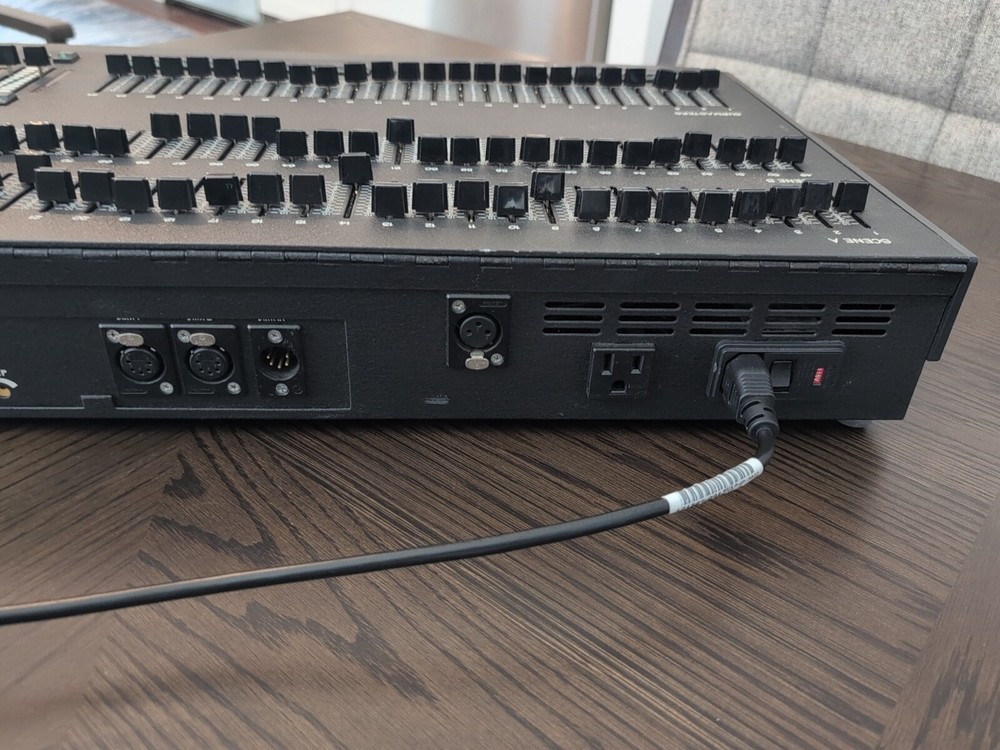 Lehigh Millennium Lighting Control Console 48/96