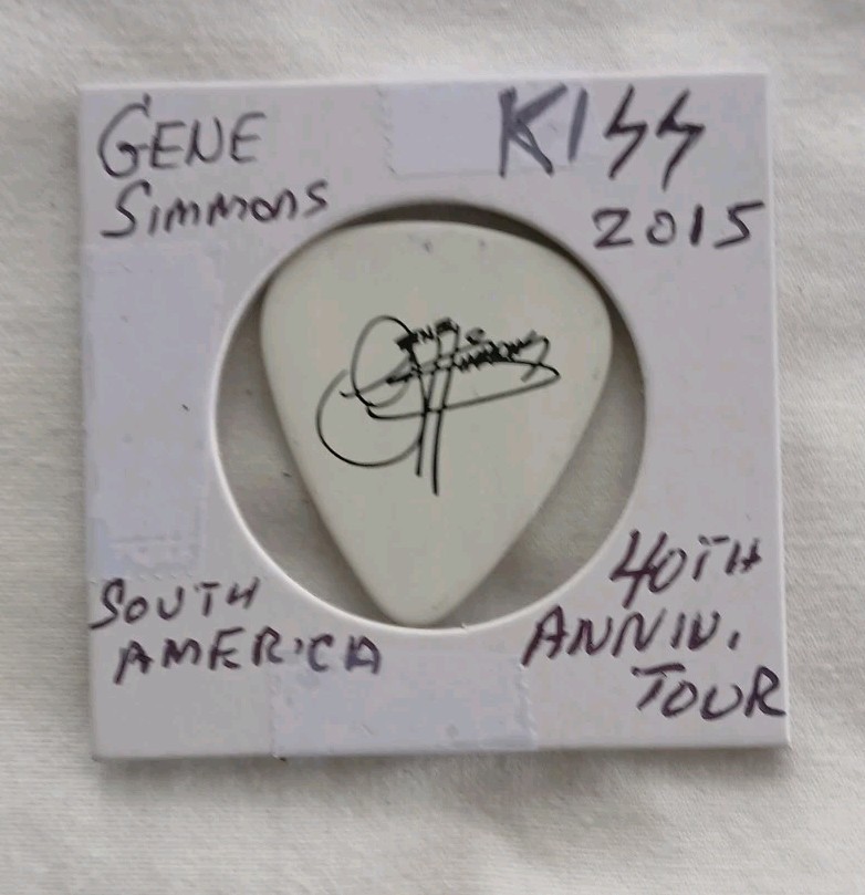 Gene Simmons Guitar Pick Kiss 40th Anniversary Tour Issued 2015 South America