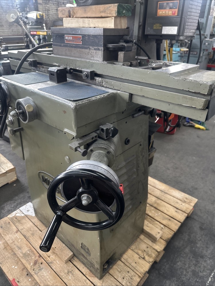 Mitsui Precision Toolroom 612 Surface Grinder Model MSG:200MH Machine# 82043185