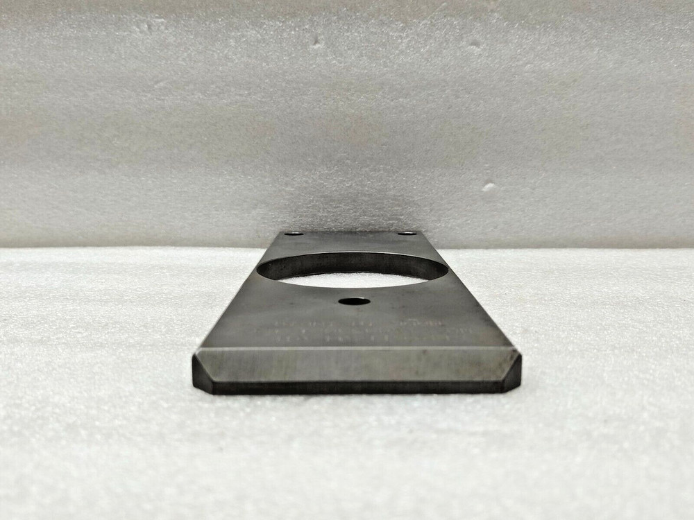 611404-01E RETAINER PLATE FOR CHOKE & KILL MANIFOLD