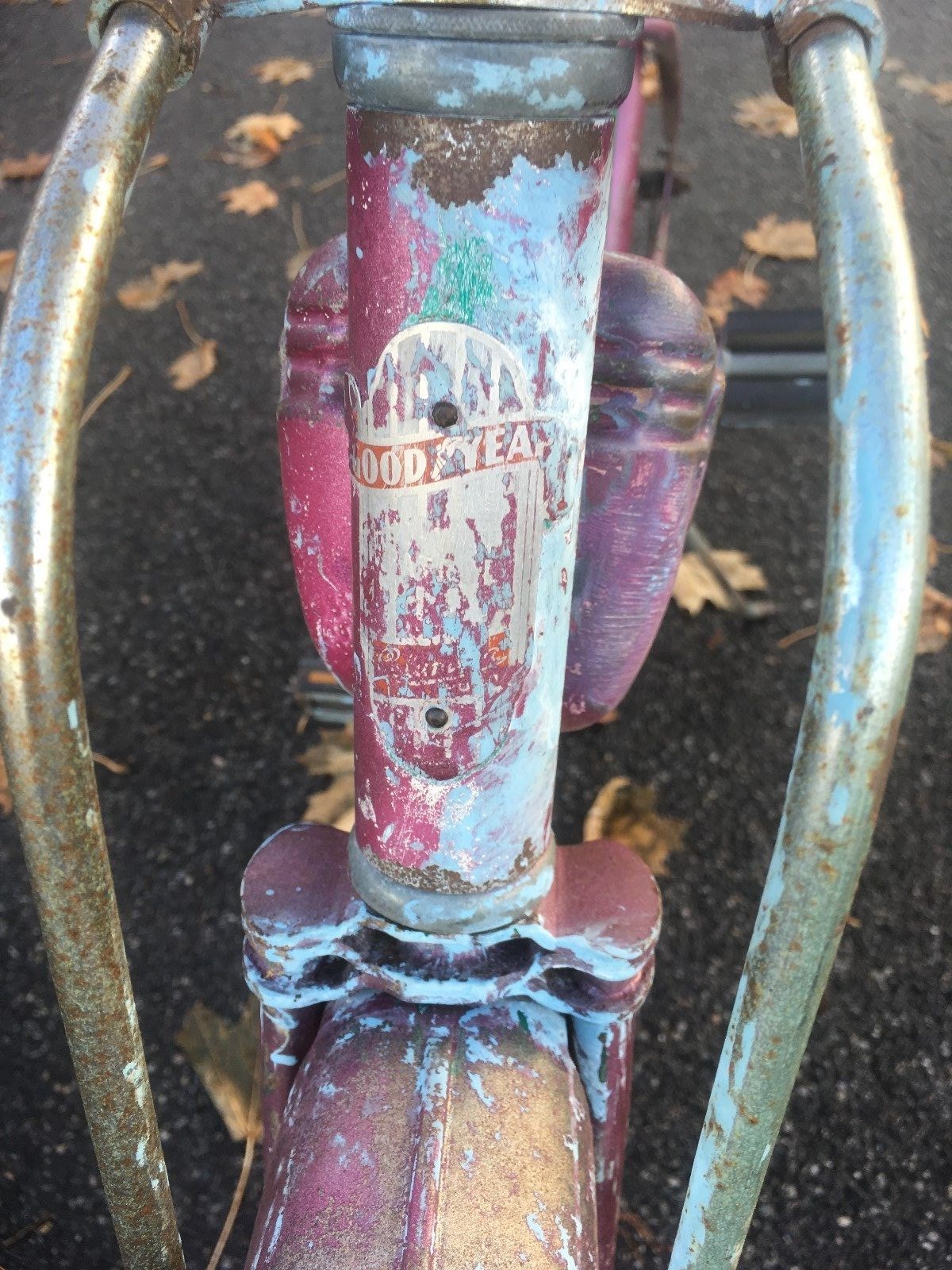 GOODYEAR 50'S BICYCLE VINTAGE FIRE POLICE . TANK BICYCLE SIREN