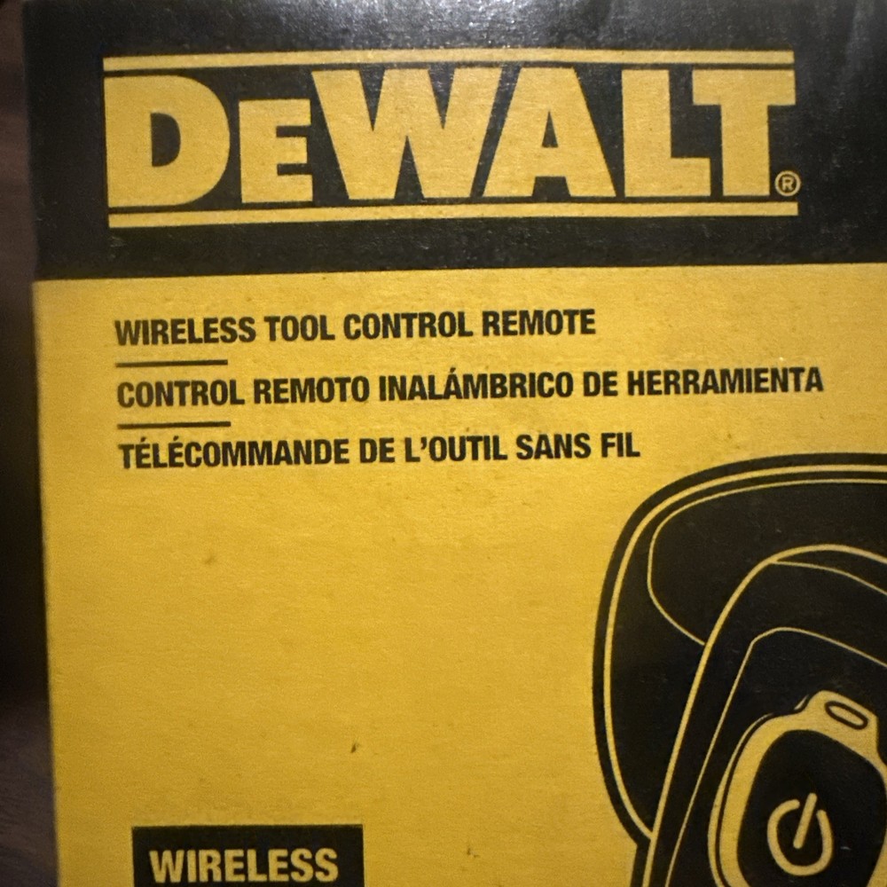 DEWALT Wireless Tool Control Remote DCV040