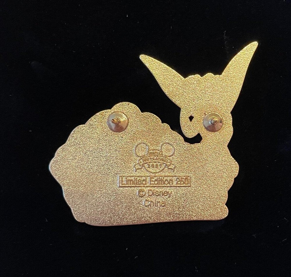 Tinker Bell Cherry Pie Pin LE 250