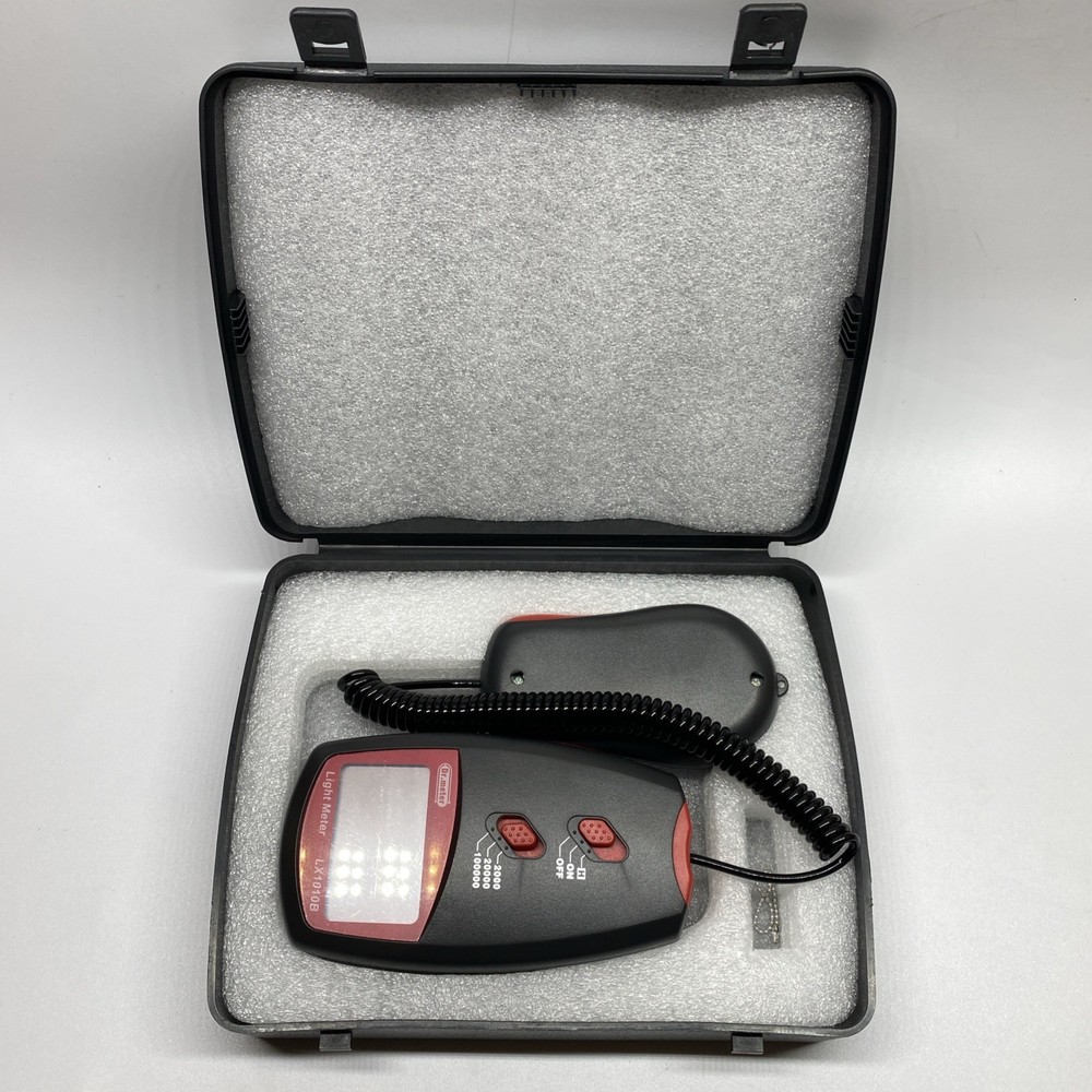 Dr. Meter Digital Lux Meter w/ Case