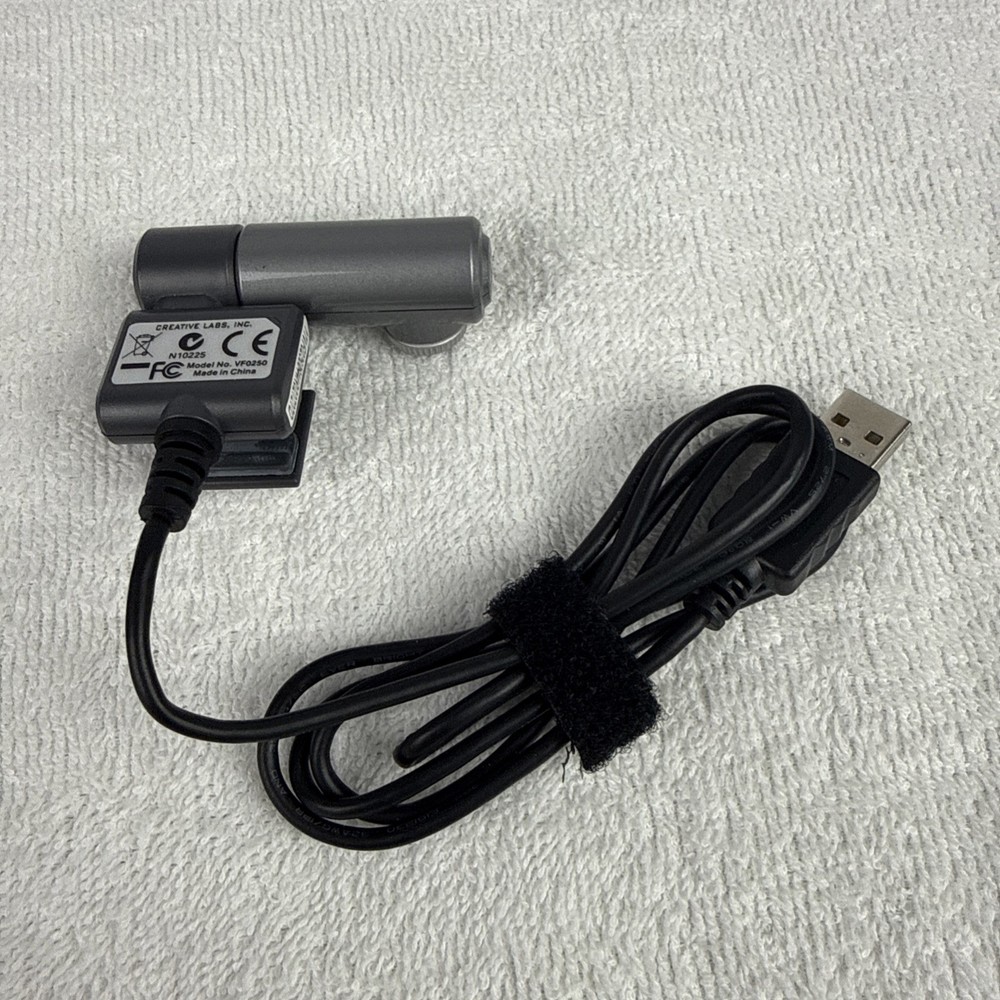 Creative Labs VF0250 Webcam Laptop PC Web Camera w/case FREE SHIP