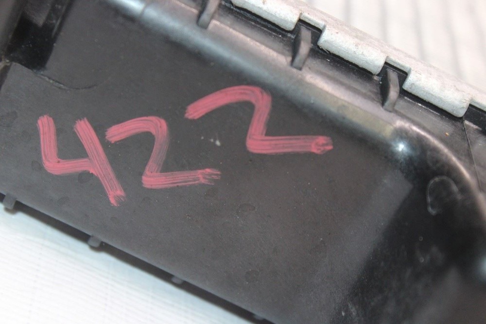 2006 CHRYSLER CROSSFIRE ZH CONVE #422 AUTOMATIC RADIATOR ENGINE COOLING