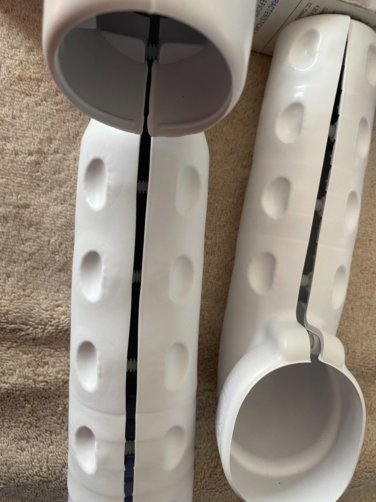 Lav Guard 2 v100 E-2 Pipe cover-ptrap molded- new