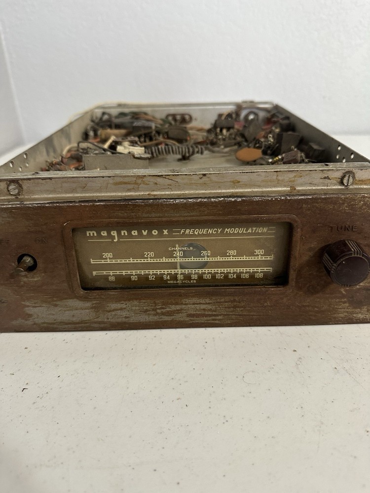 Vintage Magnavox Frequency Modulation- Untested / For Parts